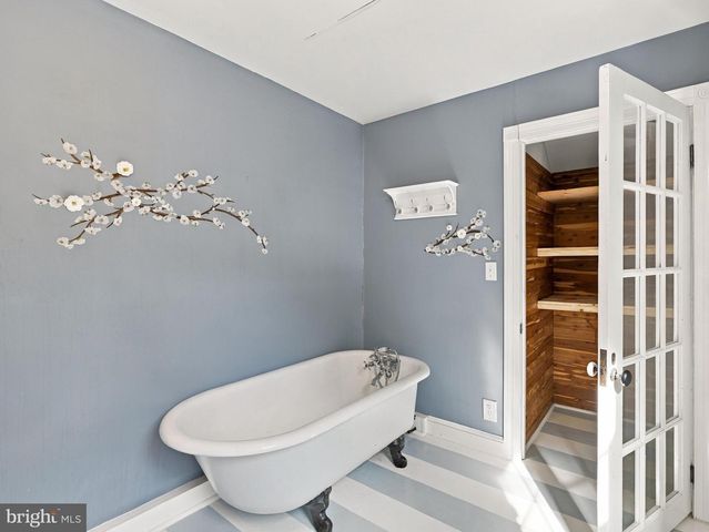 17673 SABILLASVILLE RD, Sabillasville, MD 21780