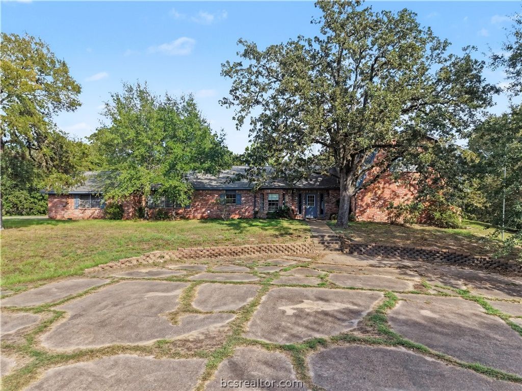 7097 Batts Ferry Road, College Station, TX 77845 — exterior