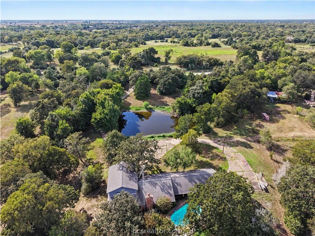 7097 Batts Ferry Road, College Station, TX 77845 — photo 2