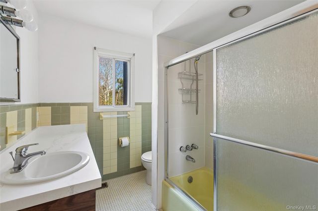 41 Deerfield Lane, Amagansett, NY 11930