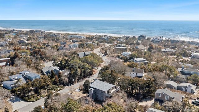 41 Deerfield Lane, Amagansett, NY 11930