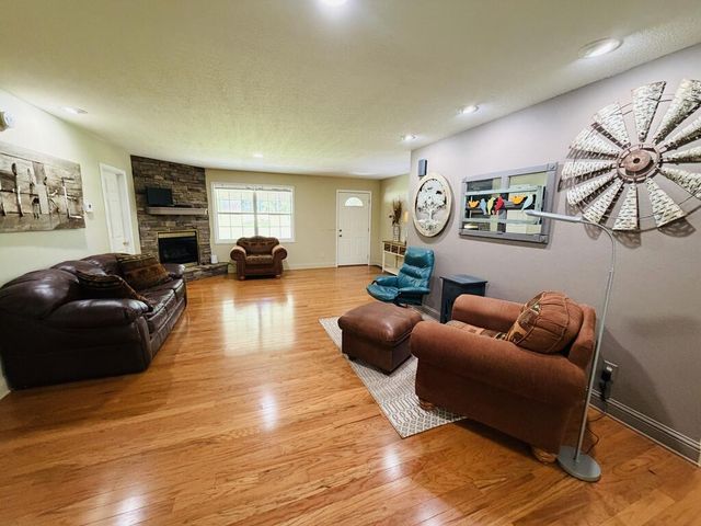 1533 John Smith Road E, Blairsville, GA 30512