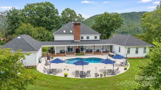 56 Fair Oaks Estate, Fletcher, NC 28732
