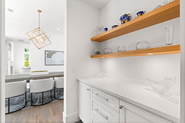 6243 Churchill Way, Dallas, TX 75230