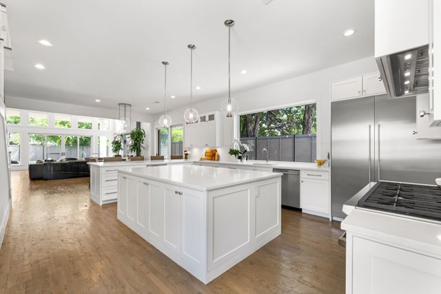 6243 Churchill Way, Dallas, TX 75230