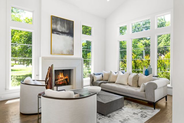 6243 Churchill Way, Dallas, TX 75230