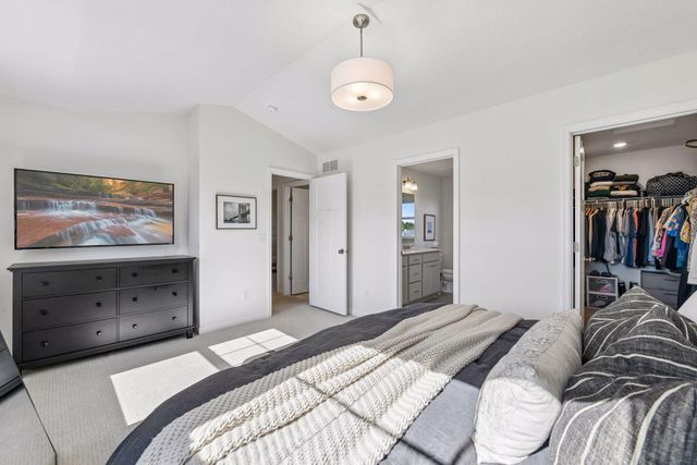 1249 Orchard Court, Waconia, MN 55387