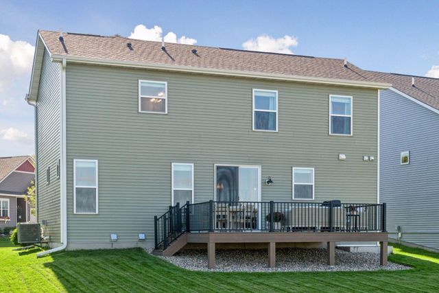 1249 Orchard Court, Waconia, MN 55387
