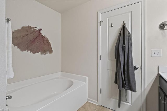 782 Bennetts Meadow Ln Unit B, Suffolk, VA 23435