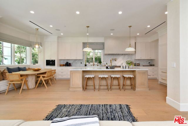 416 21st Place, Santa Monica, CA 90402