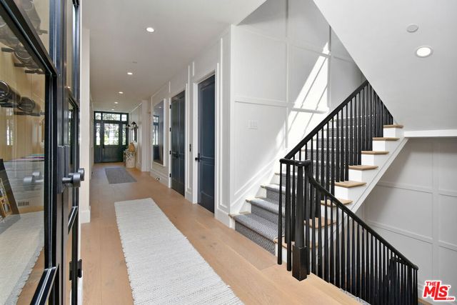 416 21st Place, Santa Monica, CA 90402