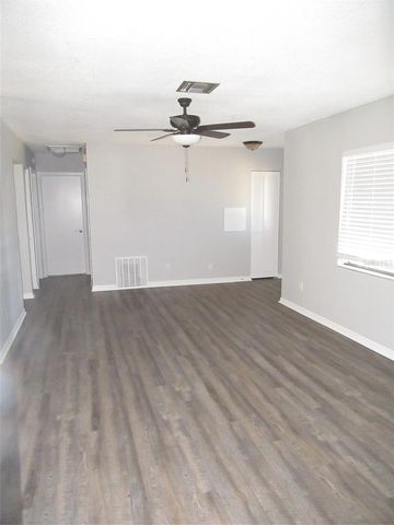 1074 BIRCHCREST BOULEVARD, Port Charlotte, FL 33952