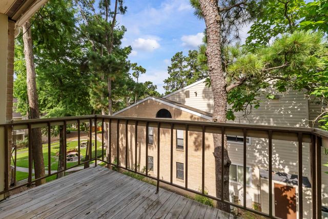 3500 Tangle Brush Drive 139, The Woodlands, TX 77381