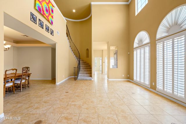 1536 VIA APPIA Street, El Paso, TX 79912