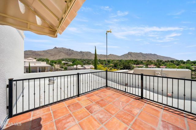 1536 VIA APPIA Street, El Paso, TX 79912