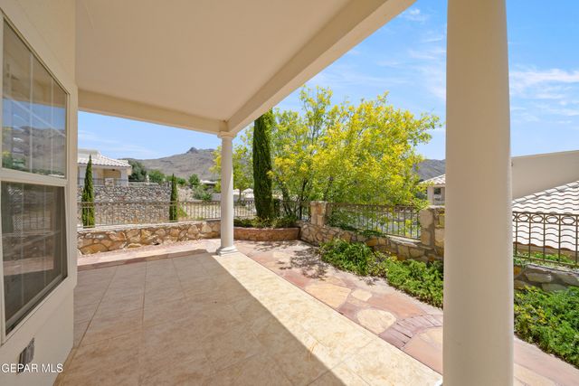 1536 VIA APPIA Street, El Paso, TX 79912