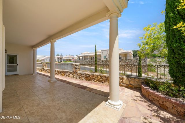 1536 VIA APPIA Street, El Paso, TX 79912