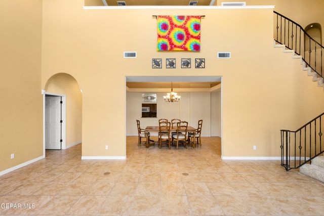 1536 VIA APPIA Street, El Paso, TX 79912