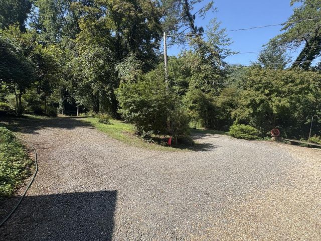 889 Low Gap Road, Hayesville, NC 28904