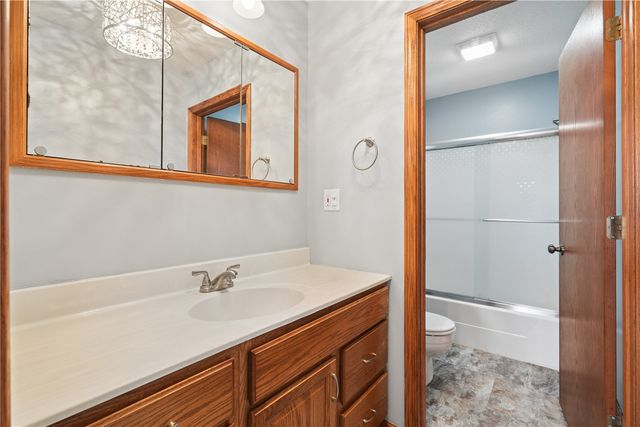 507 C Avenue, Atkins, IA 52206