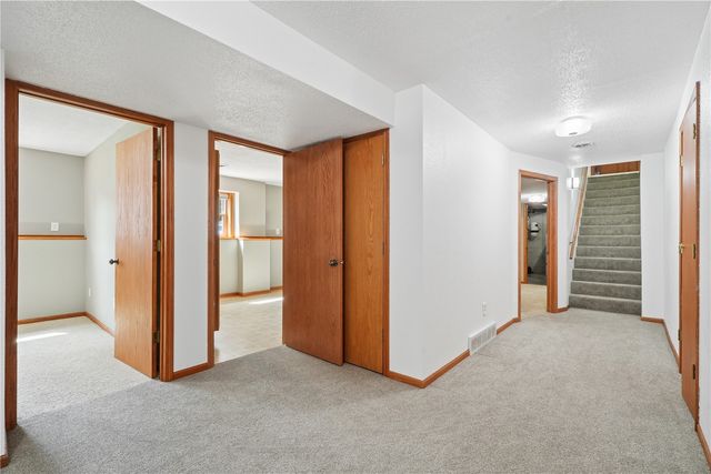 507 C Avenue, Atkins, IA 52206