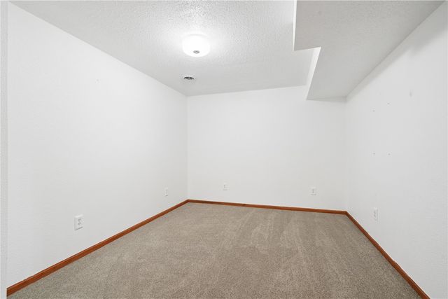 507 C Avenue, Atkins, IA 52206