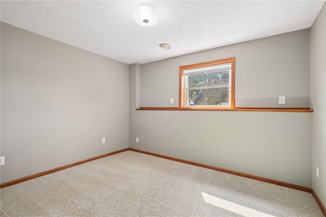 507 C Avenue, Atkins, IA 52206