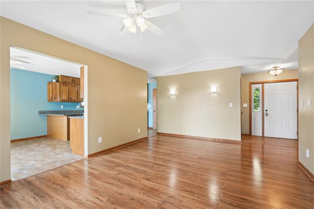 507 C Avenue, Atkins, IA 52206