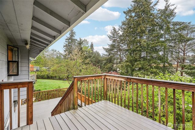 22904 41st Place W, Mountlake Terrace, WA 98043