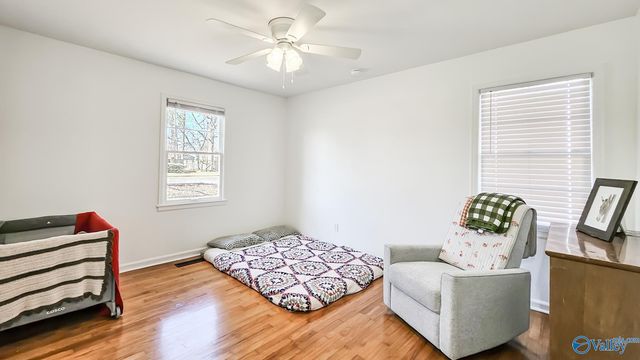 325 Crestview Street, Athens, AL 35611