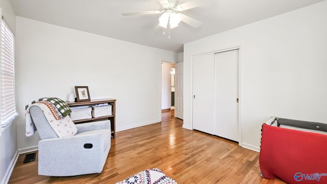 325 Crestview Street, Athens, AL 35611