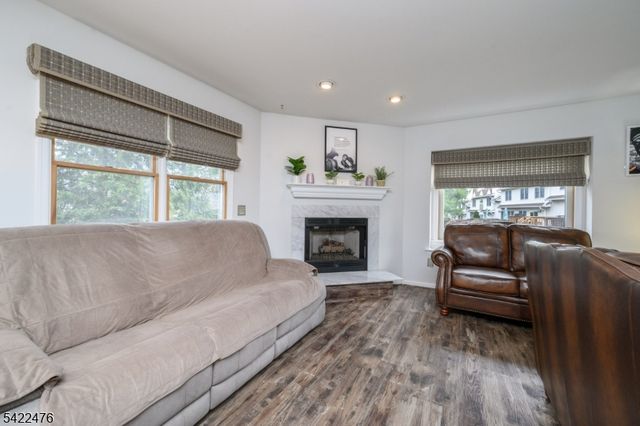 675 Raritan Rd 24, Clark Twp., NJ 07066