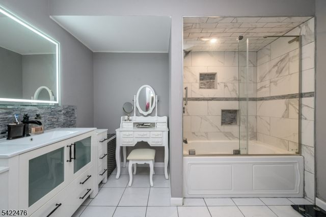 675 Raritan Rd 24, Clark Twp., NJ 07066