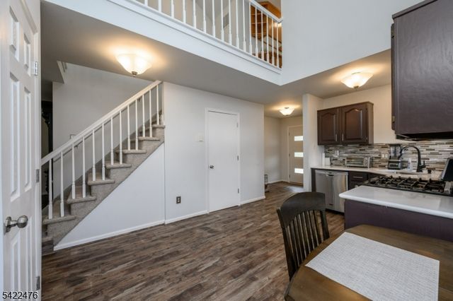 675 Raritan Rd 24, Clark Twp., NJ 07066