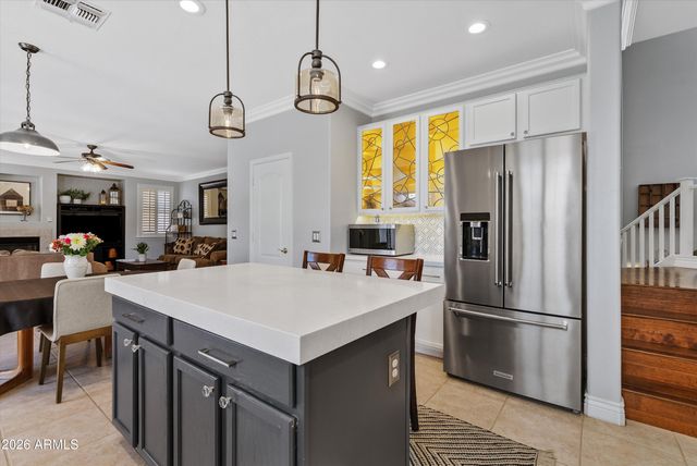 3569 E WYATT Way, Gilbert, AZ 85297