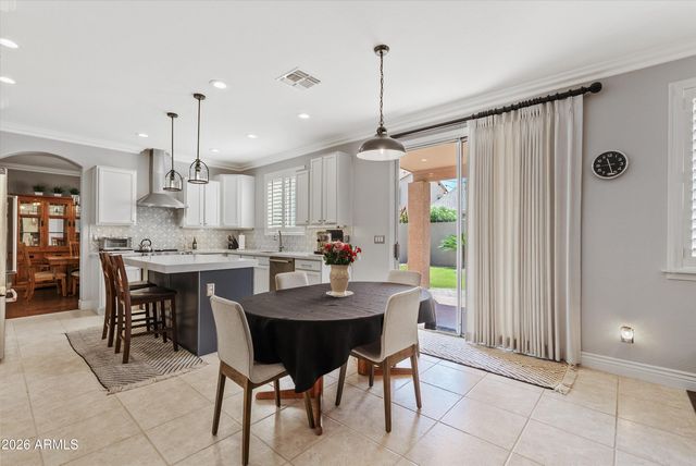 3569 E WYATT Way, Gilbert, AZ 85297