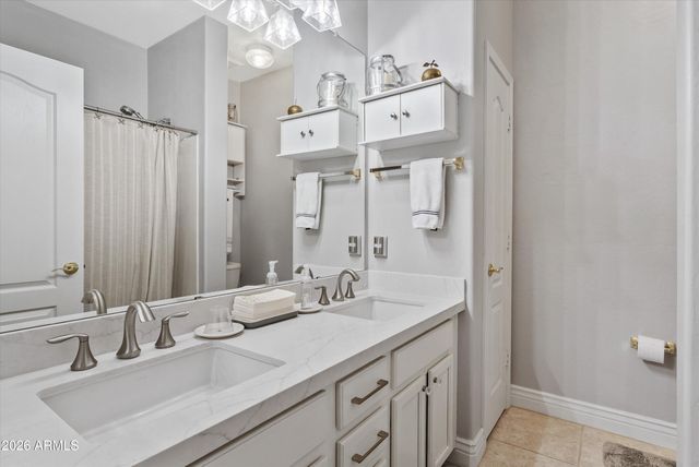 3569 E WYATT Way, Gilbert, AZ 85297