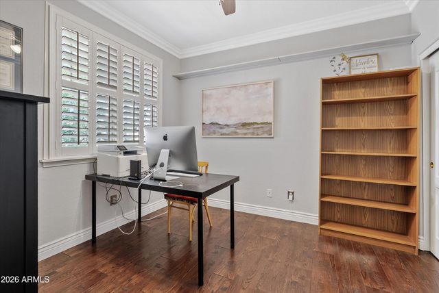 3569 E WYATT Way, Gilbert, AZ 85297