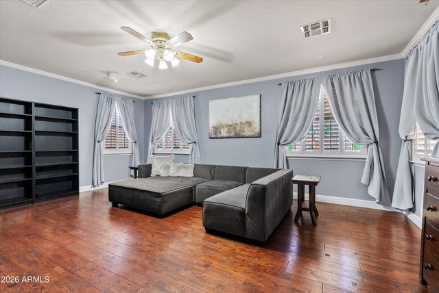 3569 E WYATT Way, Gilbert, AZ 85297