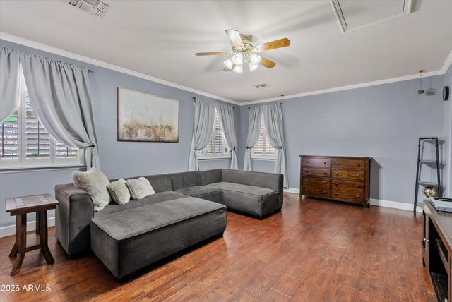 3569 E WYATT Way, Gilbert, AZ 85297