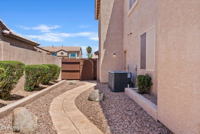 3569 E WYATT Way, Gilbert, AZ 85297