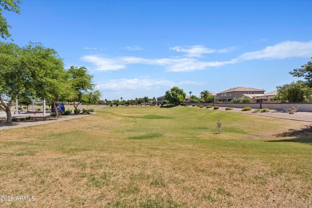 3569 E WYATT Way, Gilbert, AZ 85297