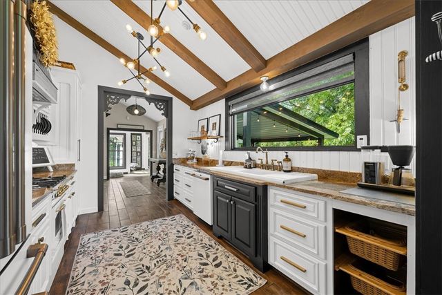 730 Ruby Lane, Walhalla, SC 29691
