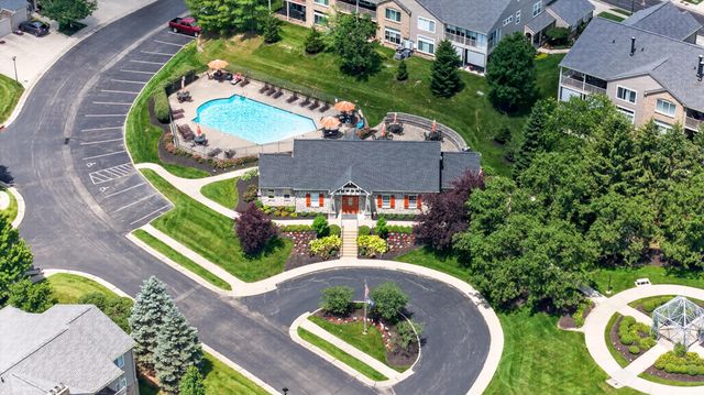 200 Sonoma Court, 102, Cold Spring, KY 41076