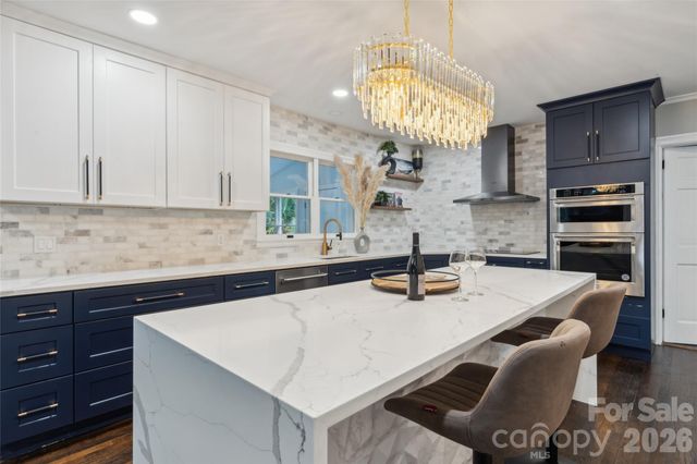 2814 Winding Oak Drive, Charlotte, NC 28270