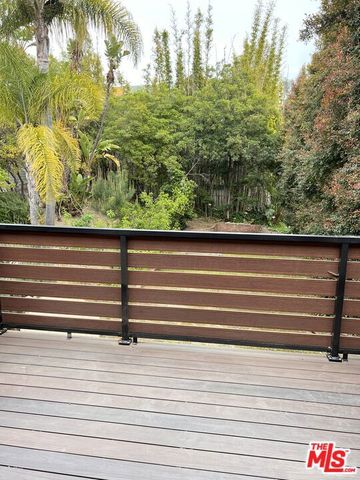 11570 W Sunset Boulevard, Los Angeles, CA 90049