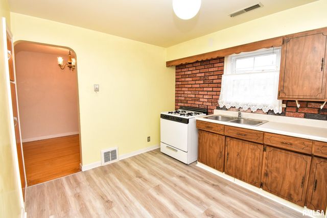 4016 N JACQUALINE Street, Peoria, IL 61614