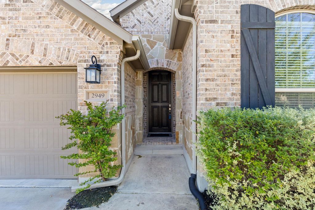 2949 Consuelo WAY, Round Rock, TX 78665