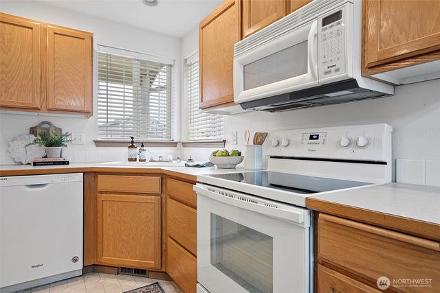 6716 135th Street Ct E, Puyallup, WA 98373