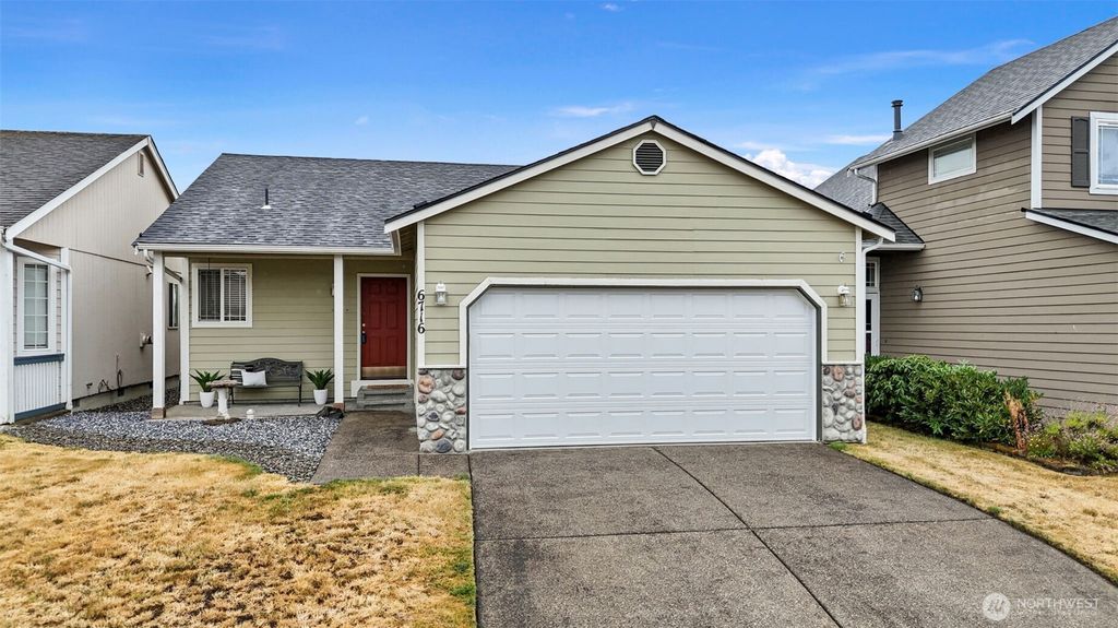 6716 135th Street Ct E, Puyallup, WA 98373